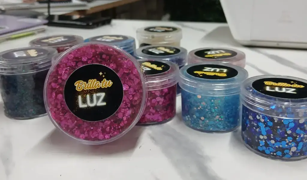 Glitter L