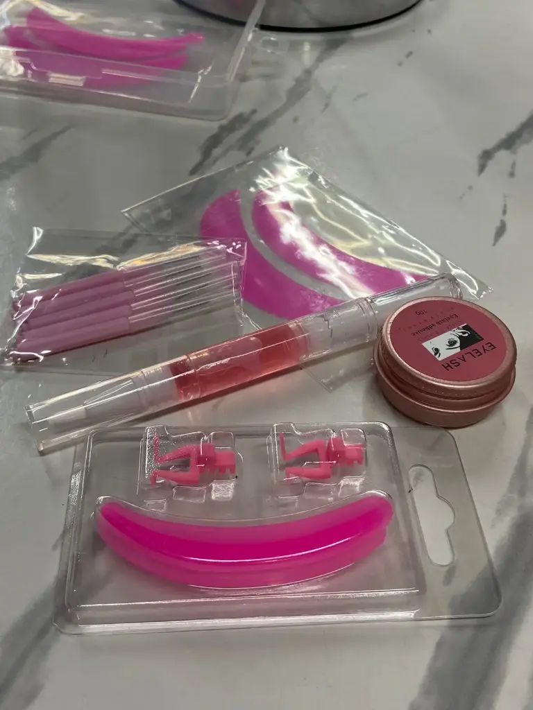 Kit para lifting de pestañas o laminado de cejas