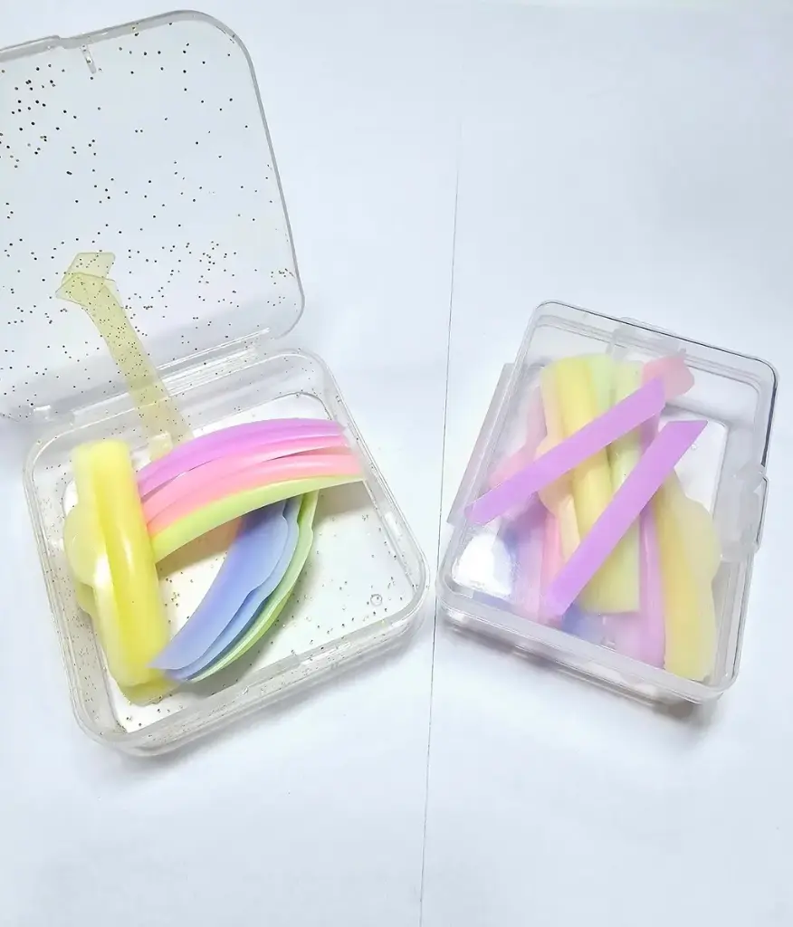 Bigudies + tira de colores