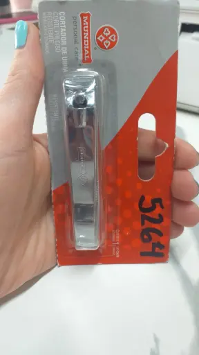 [5264] Corta uñas Mundial